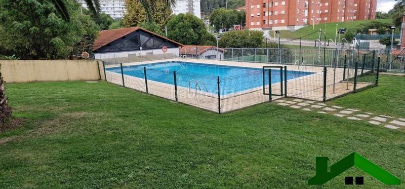 Foto 0c5477c1-bbf9-4f21-82bd-7779db29cdb8. Pis amb calefacció piscina a Centro Castro - Urdiales