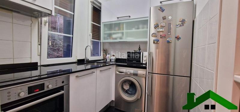 Foto 5b39fd28-ae65-4023-8976-c33e7aed3a7b. Etagenwohnung mit heizung in San Pedro de Deusto - La Ribera Bilbao