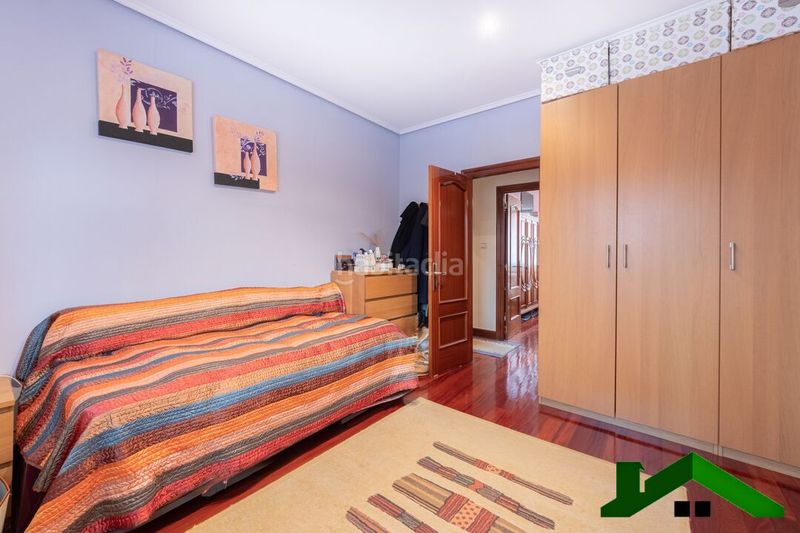 Foto 7a882be4-c61c-4cae-b61c-ffd34bbba492. Flat with heating in San Ignacio-Elorrieta Bilbao