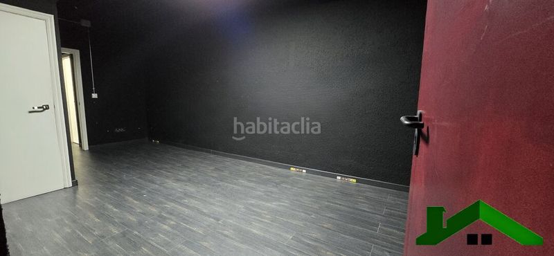 Foto 29b9cc3b-8171-45d1-829c-c57e33fd330a. Local comercial a Ibarrekolanda Bilbao