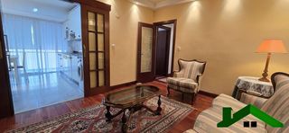 Flat  Askatasun etorbidea. Estupendo piso en barakaldo