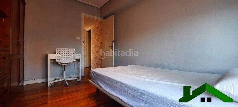 Foto 664ca743-51f6-42d5-b2bc-b3fdc5e980e3. Lloguer pis amb calefacció a Ibarrekolanda Bilbao