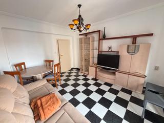 Pis a Andújar. Piso en zona arco capuchinos-puerta madrid