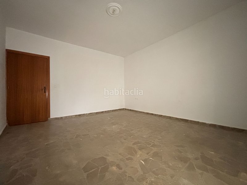 Foto c3f6423d-406b-44dc-bafa-b4b635af9e2a. Pis a Andújar