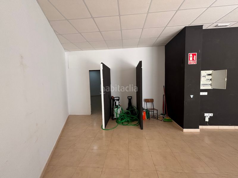 Foto 0d002e0e-ebd3-47bc-a079-6550ab5c462f. Local comercial a Andújar