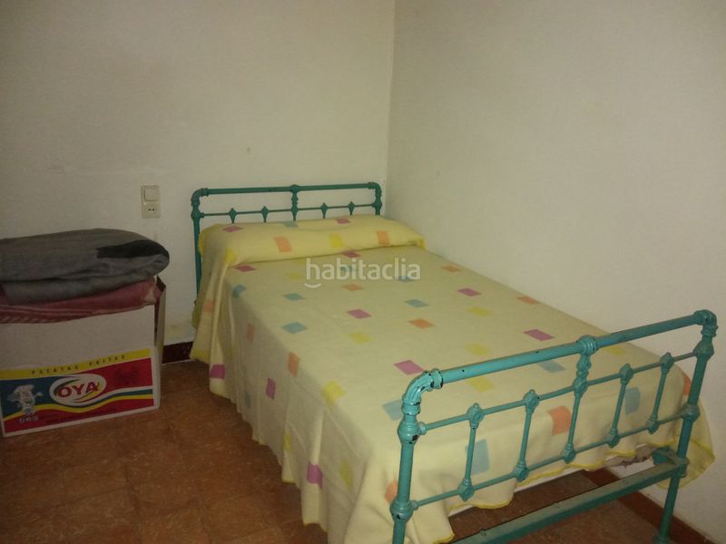 Foto 989f3079-8edc-4afc-8b24-324c81e52d40. Casa adosada casa en Villanueva de la Reina