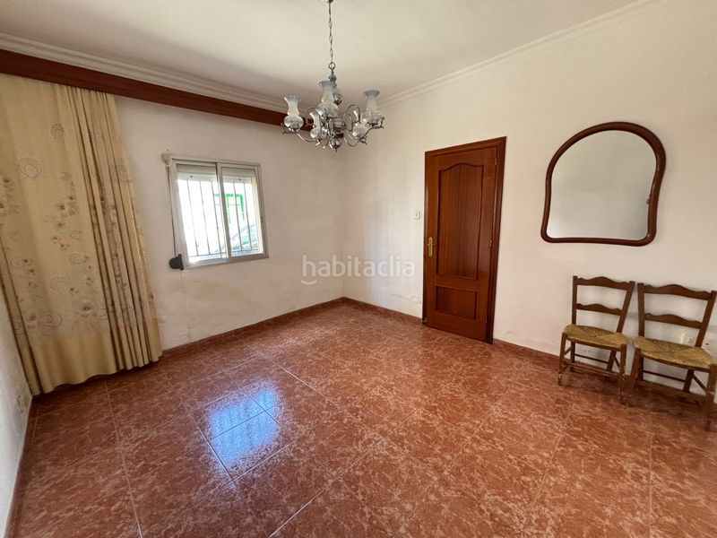 Foto bd0dbdca-995c-4632-8de1-8e0fe11381b3. Casa a Andújar