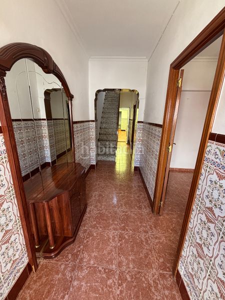 Foto ce2825a6-995b-4f4b-901b-0a2eeea5325a. Casa a Andújar
