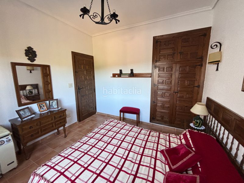 Foto ac210c10-2bac-4d66-9d26-1f182c36956f. Country house in n/a in Andújar