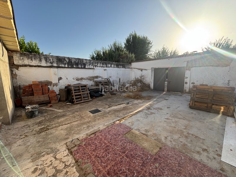 Foto a039a4e6-775d-4434-a600-028cb3f98ac4. Casa adossada a Andújar
