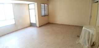 Etagenwohnung in Andújar