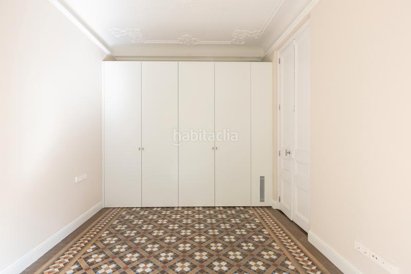 Foto 1b1b83f8-b0d1-4d35-97e2-2665feddbb19. Alquiler piso en carrer de valència 293 piso reformado 200m2 en carrer valencia, 5hab, 3 bñ. en Barcelona