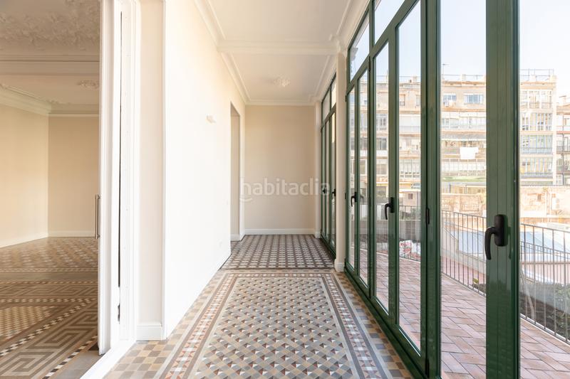 Foto 58867bbb-15ef-4206-9621-facf45017c56. Alquiler piso en carrer de valència 293 piso reformado 200m2 en carrer valencia, 5hab, 3 bñ. en Barcelona
