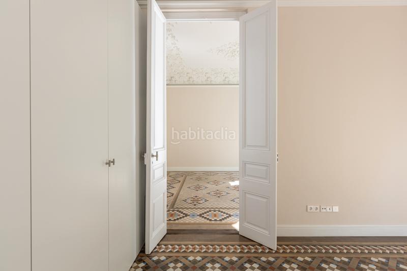 Foto 85e766da-9f6d-49ce-b0ae-2f060356a084. Alquiler piso en carrer de valència 293 piso reformado 200m2 en carrer valencia, 5hab, 3 bñ. en Barcelona
