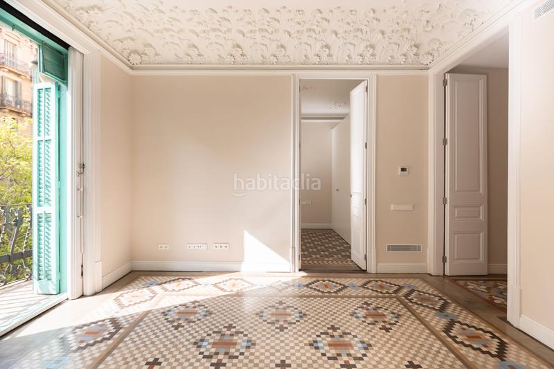 Foto c5a3e180-a97f-4c04-877b-6dbec012374b. Alquiler piso en carrer de valència 293 piso reformado 200m2 en carrer valencia, 5hab, 3 bñ. en Barcelona