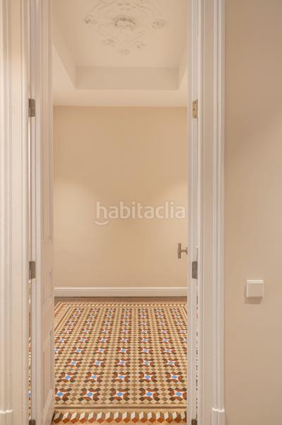 Foto e9ae4020-511b-408e-8106-4866ed892cea. Alquiler piso en carrer de valència 293 piso reformado 200m2 en carrer valencia, 5hab, 3 bñ. en Barcelona