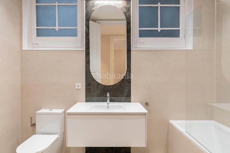 Foto efac8d66-376e-4569-aedb-e095fb7112e1. Alquiler piso en carrer de valència 293 piso reformado 200m2 en carrer valencia, 5hab, 3 bñ. en Barcelona