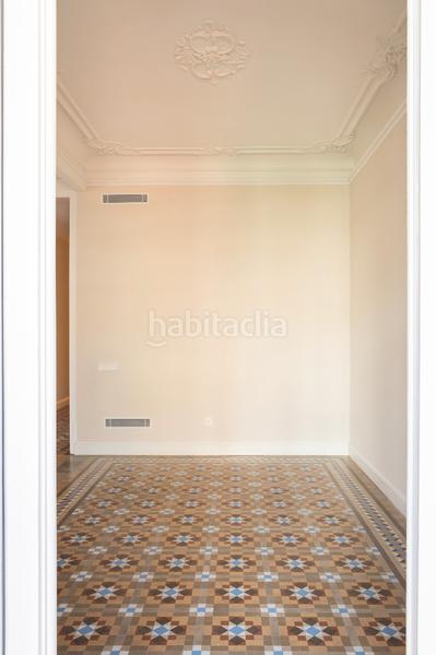 Foto c09a41ad-2669-4386-a34d-a5b8e5f76f52. Location appartement dans carrer de valència 293 dans Barcelona