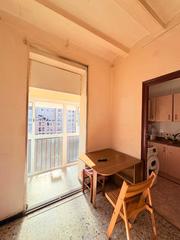 Etagenwohnung  Carrer de villarroel. Piso de 80 m2 en calle villarroel.