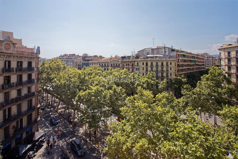 Foto 3b129ca5-f711-4b05-9c0e-fcf98b384935. Etagenwohnung mit heizung in Sant Antoni Barcelona