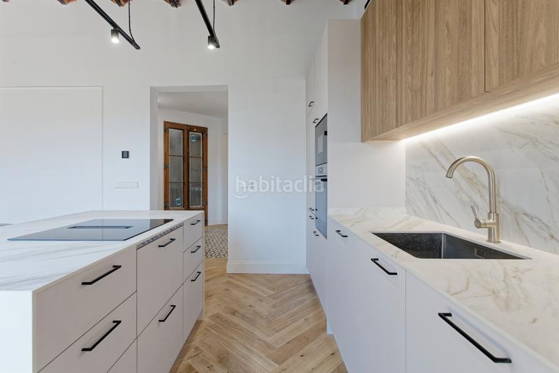 Foto c31656ea-011d-47ef-a3d9-6550c6138ed1. Etagenwohnung mit heizung in Sant Antoni Barcelona