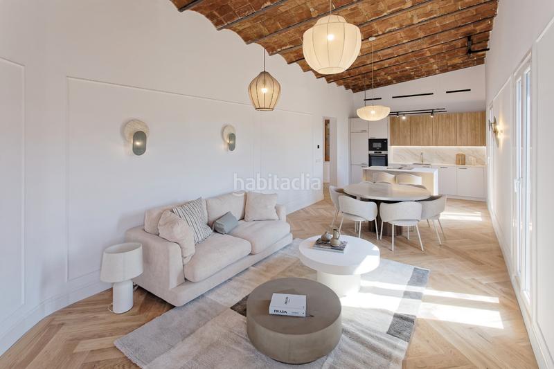 Foto ccf9c64e-dd81-457a-8efd-2f13b19c822c. Etagenwohnung mit heizung in Sant Antoni Barcelona