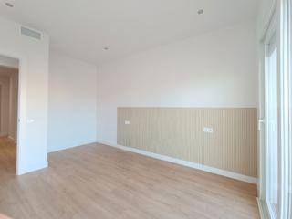 Appartamento  Carrer de provença. Piso 100m2, 3hab, 2 bñ.