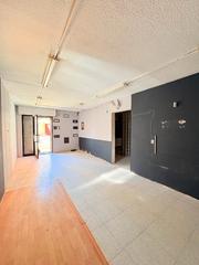 Oficina  Avinguda d'amèrica. Oficina en av. amèrica (badalona) de 51 m2 por reformar.