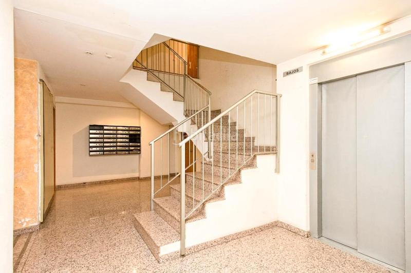 Foto 5d137486-de66-4733-9b78-7e0189157908. Flat with heating parking in La Cogullada Terrassa