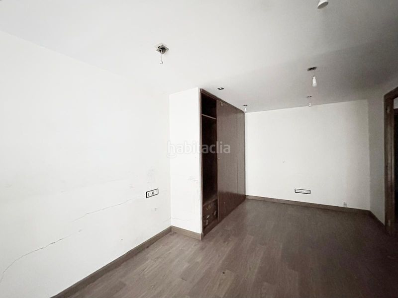 Foto 03f652ea-668a-4d5d-b796-f24d4ccfe318. Pis a Raval Barcelona