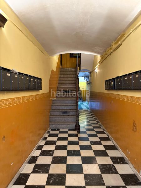 Foto 5a02df87-05f6-4f36-ba82-d95d5b8fb48f. Pis a Raval Barcelona