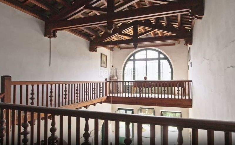 Foto 3ea71d51-7ff1-4780-9226-0c1aafd1d43f. Masia amb xemeneia aparcament a Urbanitzacions Argentona