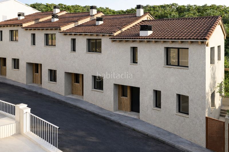 Foto 6ef46604-b296-4a14-8ea7-6e254a3ff654. Casa adossada amb calefacció a Torrelles de Llobregat