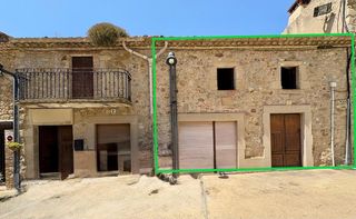 Casa  Plaça santa maria 7. Casa 200m2 en castell d'aro.