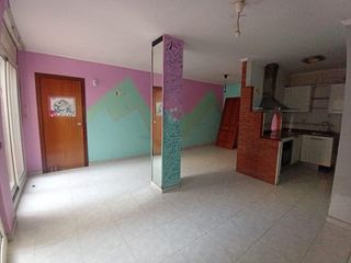 Local Comercial en Carrer del Topazi 47