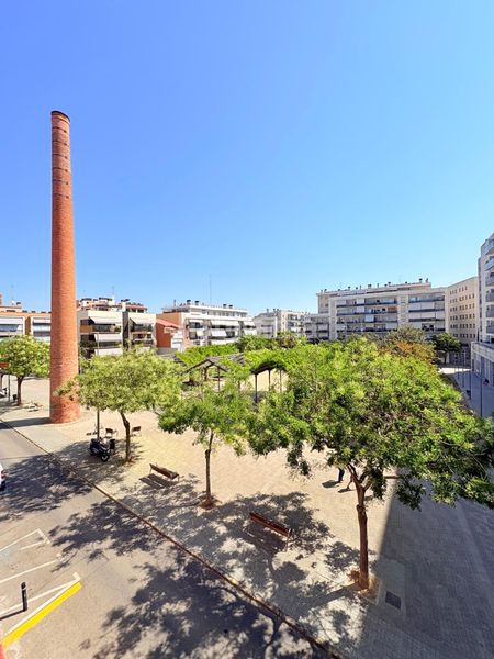 Foto 1bf0effb-d08e-41ff-8182-f70377a2ad4b. Dúplex a Centre Sabadell