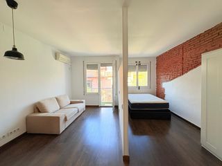 Appartamento  Carrer de sant oleguer. Vivienda de 37 m2 construidos (32 m2 útiles) en carrer sant oleg