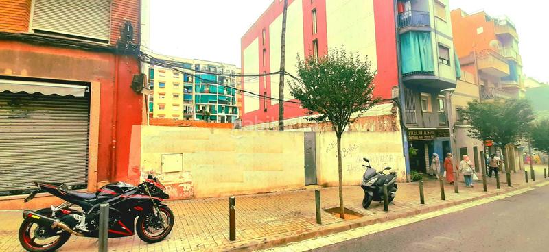 Foto d3b13320-e539-4c87-9ed1-94a1f1fe7611. Terreno residenziale in carrer de pau piferrer 120b in Badalona