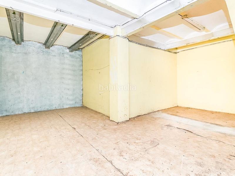 Foto 5aa9eee9-d2c6-40f6-8754-cf6737b9f8c9. Locale commerciale in Horta Barcelona