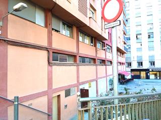 Local Comercial en Carrer de Fluvià 213