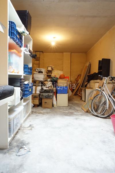 Foto 9f4afd75-8cf6-4835-8d8c-92b0ce7eafcd. Locale commerciale in carrer d'amílcar 122 in Guinardó Barcelona