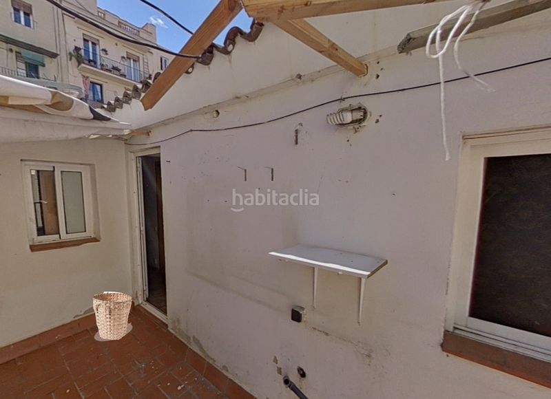 Foto 3cd55451-d762-461a-8493-42d0b21e85b7. Dúplex a Sant Antoni Barcelona