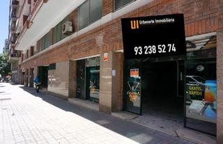 Business premise in Carrer de la Independència 289