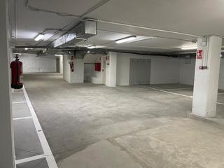 Autoparkplatz en Calle salitre 45