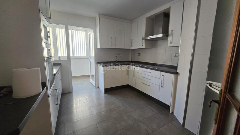 Foto 0936ddd0-a218-4964-8176-334fc3af5166. Flat in avenida Mayorazgo 20 in Mayorazgo Málaga