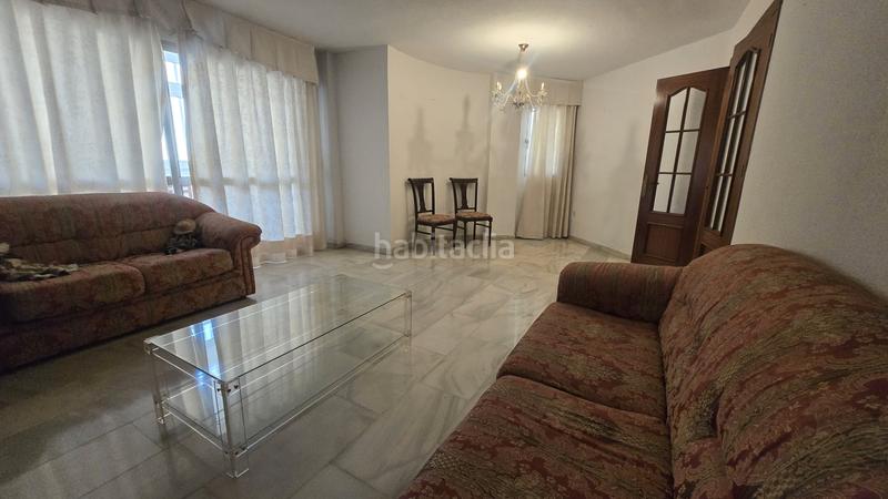 Foto 7bed0432-7411-44c6-a7f3-f3b516ca3654. Flat in avenida Mayorazgo 20 in Mayorazgo Málaga