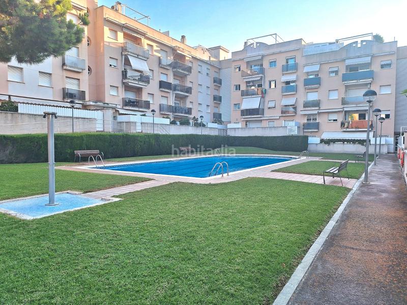 Foto 93a6c518-f50f-467c-953e-2290bb6cbba7. Erdgeschoss mit parking pool in Coma-ruga platja Coma-ruga