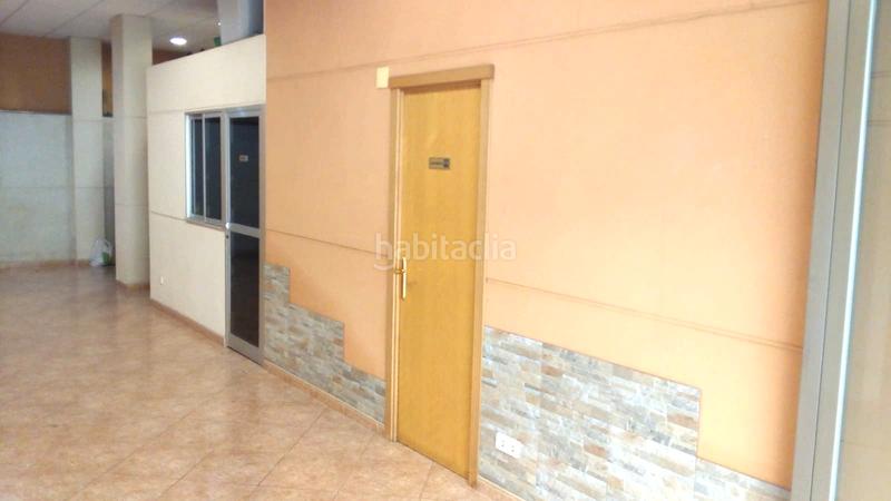 Foto b661feca-98f5-452d-9488-8a8040b2eca8. Local comercial a Centre Reus