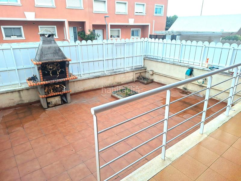 Foto 9c52d4e6-7321-4281-b1ac-cb691afeabb3. Casa a schiera con riscaldamento parcheggio in El Tancat-Mas d´en Gual Vendrell (El)