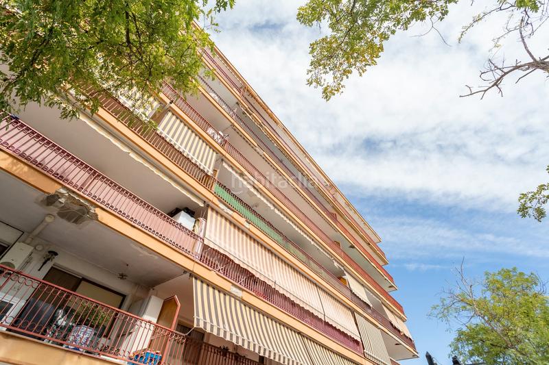 Foto 371560a0-246f-4f78-bd9d-3586303cee5a. Pis a carrer de fra juníper serra 17 a Mar i Camp - Platja dels Capellans Salou